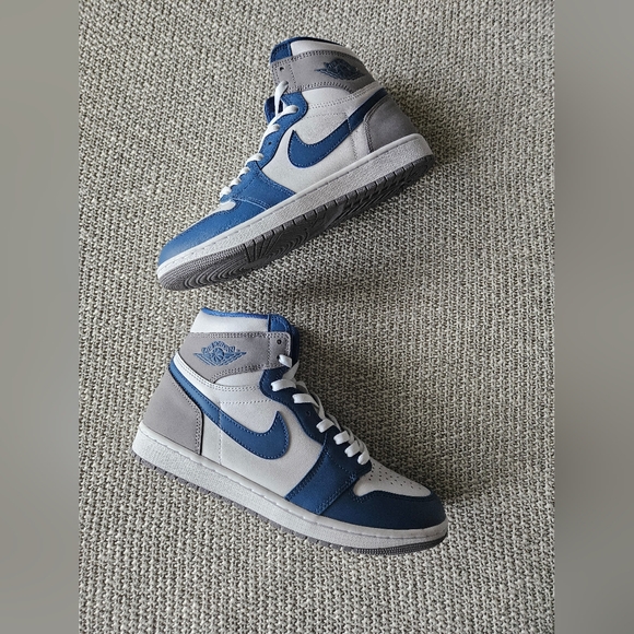 Jordan Other - Jordan 1 Retro "True Blue"